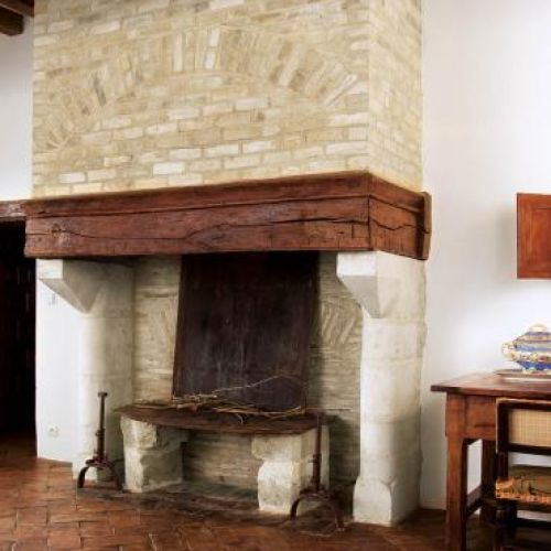 Ceglany kominek. Świat według Opałki