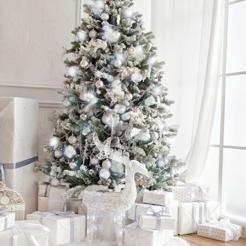 Jednokolorowe choinki również są piękne.