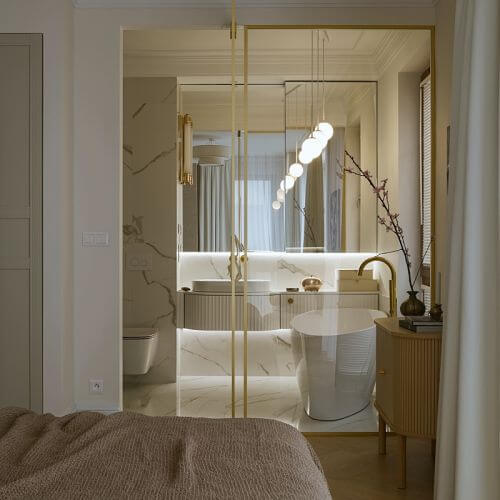 biała łazienka z ryflowanymi meblami przy sypialni