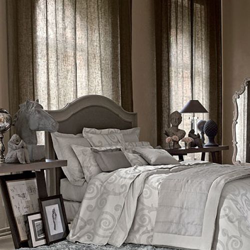 Cosimo: poszwa na kołdrę kosztuje 980 zł, poszewka na poduszkę – 330 zł. YVES DELORME