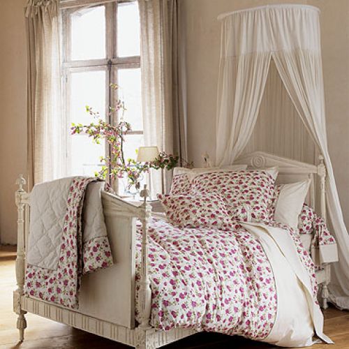 Cranley Oatmeal marki Laura Ashley w cenie 847 zł. MONETTI