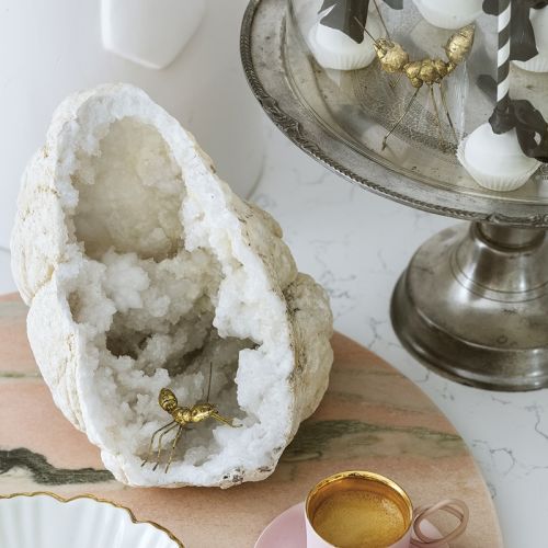 dekoracje i dodatki do wnętrza w stylu glamour