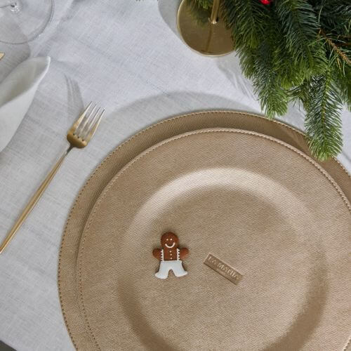 dekoracje stołu na wigilię białe i złote