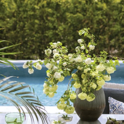 dekoracje stołu na tarasie