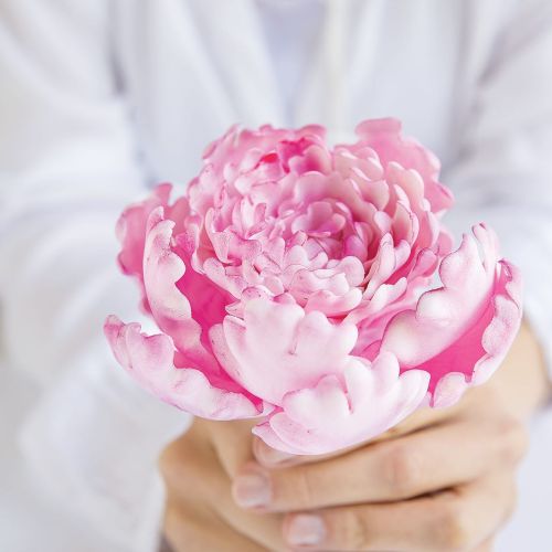 Dekoracje tortów: kwiaty z cukru