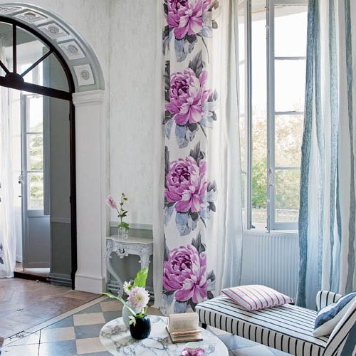 DESIGNERS GUILD. Okna w kwiatach