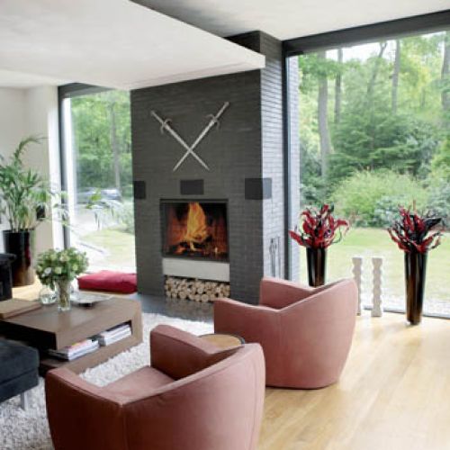 Do ogromnych okien nie pasują żadne zasłony.