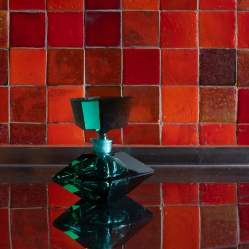 Wnętrza Domu Książków w Tarnowie modernistyczny wystrój kuchni