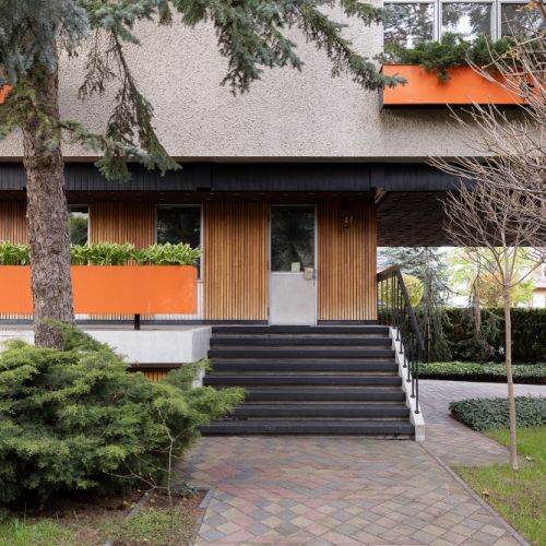Modernistyczna bryła Domu Książków przy ul. Chopina 16 w Tarnowie