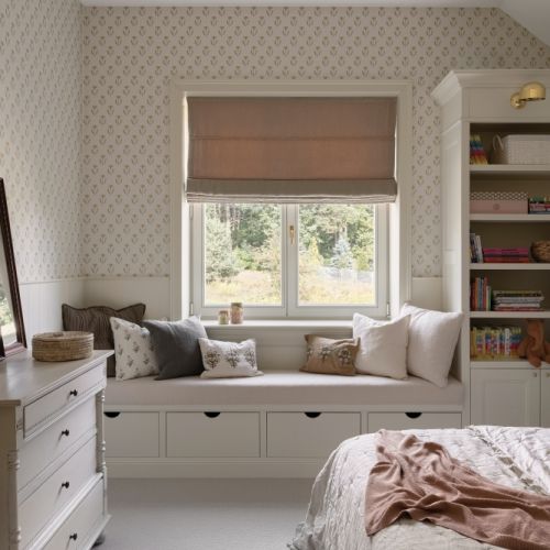 przytulna jasna sypialnia