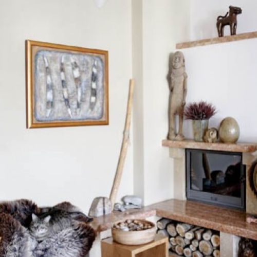 Dom państwa Rode pełen jest rzeczy pobudzających wyobraźnię - pamiątek z podróży.