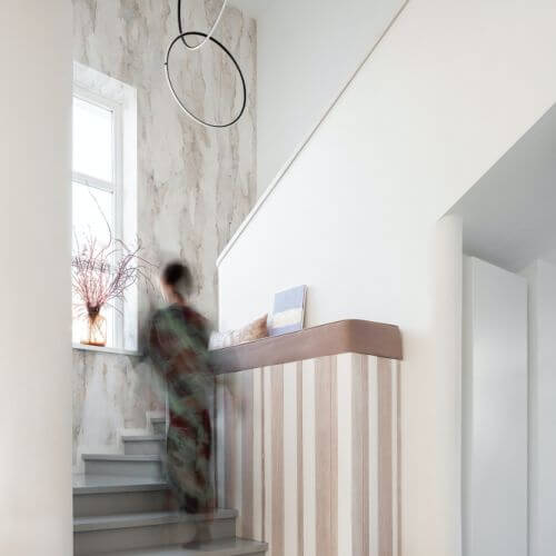 dom kostka aranżacja klatki schodowej