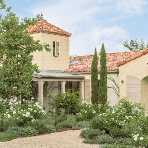 Kalifornijska architektura, europejskie antyki i naturalne materiały – Brooke i Steve Giannetti