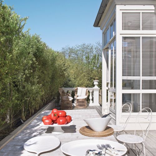 Ta hinduska willa pamięta niejedną metamorfozę: bywała restauracją, hodowano w niej szynszyle, później popadła w