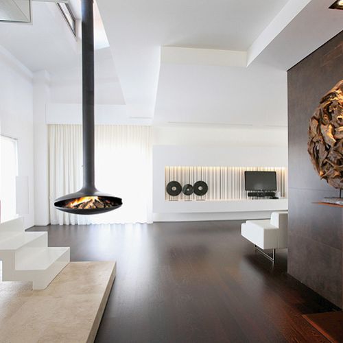 Kominki-rzeźby wykute z żelaza