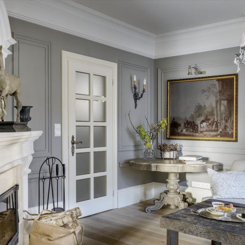 Dorota z domem często rozmawia, przytula się do ścian, nawet pisze o nim wiersze... A on odwdzięcza