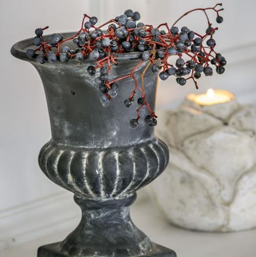 Szare wnętrza: dom z dobrą energią