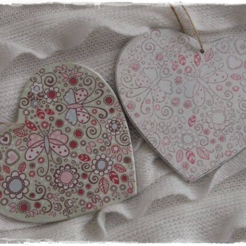 Drewno malowane, przecierane w stylu shabby i ozdobione metodą decoupage. Katarzyna Leszczyńska-Waligórska