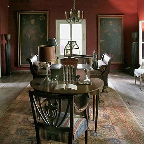 Dworek Karoliny Wajdy. Mój przyjaciel dworek