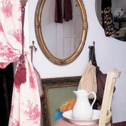 Dzban i misa do mycia. Dom-patchwork Bożeny Łęckiej