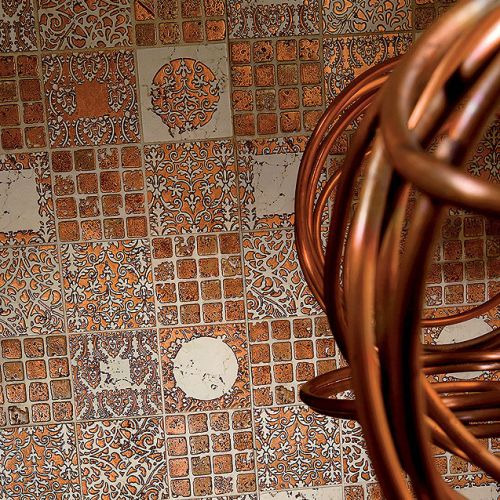 EMOTIONS, płytki z kamienia biancone, zdobione złotem, 125 zł za sztukę, PETRA ANTIQUA, yeti.com.pl