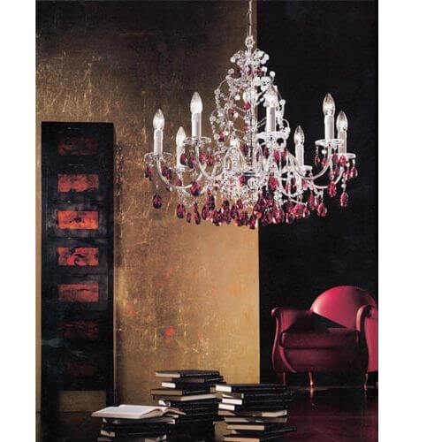 Firma Miniluce od lat korzysta z doświadczenia najlepszych mistrzów obróbki kryształu. Wszystkie żyrandole są wykonane