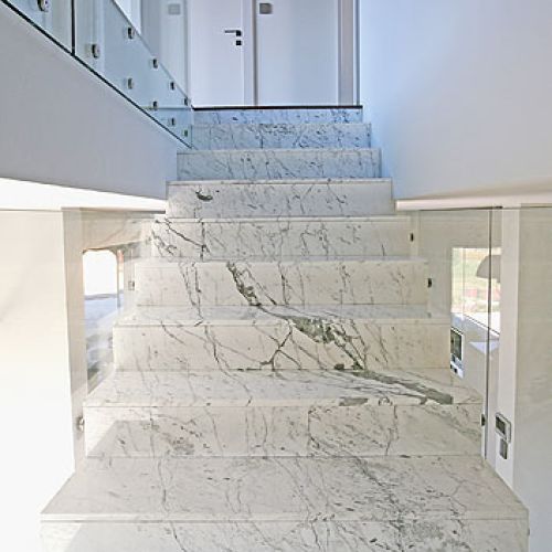 Gospodarzy skusiła niesamowita panorama - miasto jak na dłoni, niebo aż po horyzont.