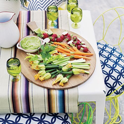 Guacamole z warzywami. Przepisy na leniwą niedzielę