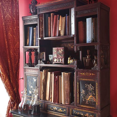 Jacek Dehnel pochodzi z bardzo eklektycznie urządzonego domu.