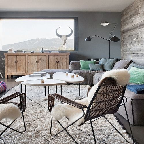 Jacques, fotograf mody ciągle w podróży, wymyślał ten dom latami. Z odwiedzanych miejsc przywoził nie tylko wspomnienia.