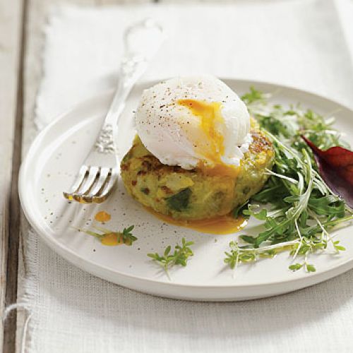 Jajka w mundurkach na kapuścianym placku