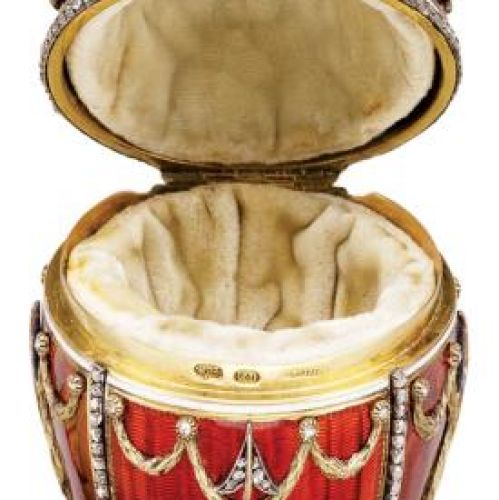 Jajko z różą, prezent cara Mikołaja II dla żony carycy Aleksandry, 1895 r. Obecnie w The Forbes Magazine Collection