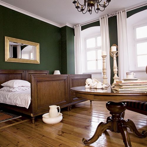 Villa Smyrna - XVII-wieczny pałacyk w Kowarach