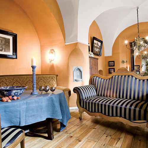 Villa Smyrna - XVII-wieczny pałacyk w Kowarach