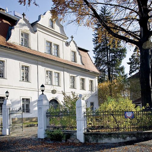 Villa Smyrna - XVII-wieczny pałacyk w Kowarach