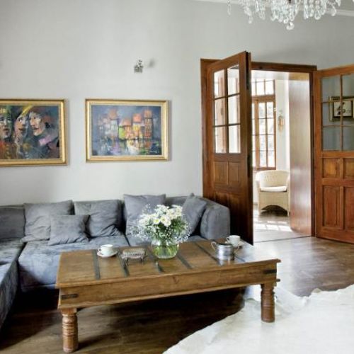 Jak Marta i Marcin zamieszkali w dworku znanym z Czterech pancernych .