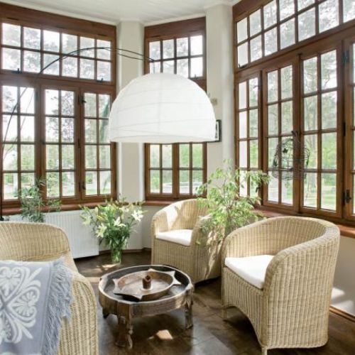 Jak Marta i Marcin zamieszkali w dworku znanym z Czterech pancernych .