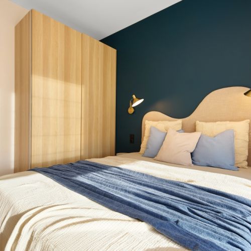 sypialnia w małym mieszkaniu 37 m2