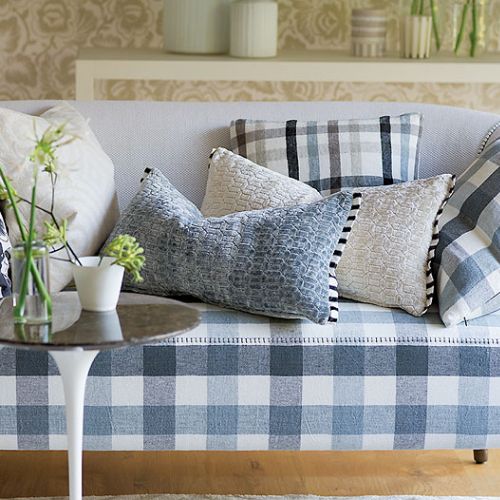 Jedna poduszka kosztuje 300 zł. DECODORE