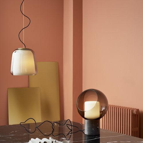 Jesienne dekoracje wnętrz – trendy i inspiracje