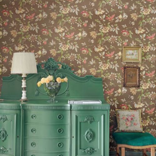 Jeszcze do niedawna ta ściana była gładka i w kolorze nieba. Aż któregoś dnia, uwagę Agnieszki zwróciła tapeta w Almi Decor.