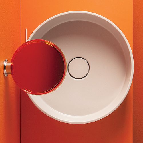 Kartell by Laufen. Łazienka lekka jak piórko