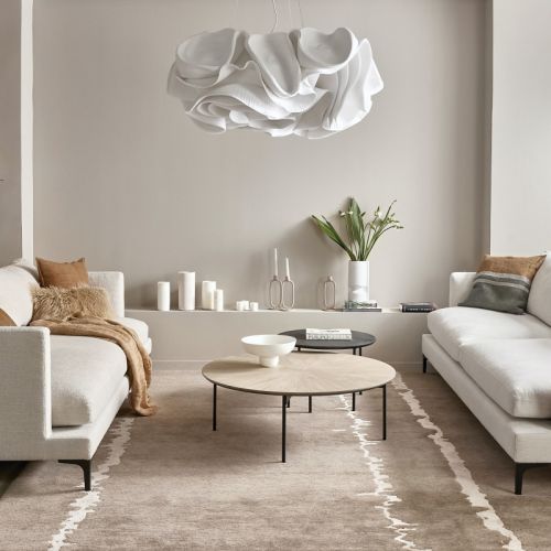 Kaszmirowy dywan w salonie