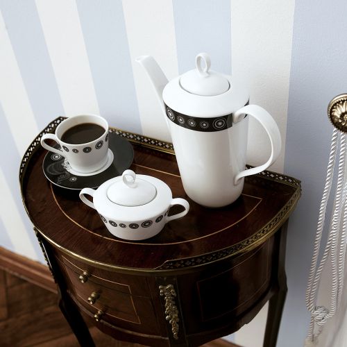 Klasyczny zesta Fany od KRISTOFF. Kawa z ekspresu XXI wieku