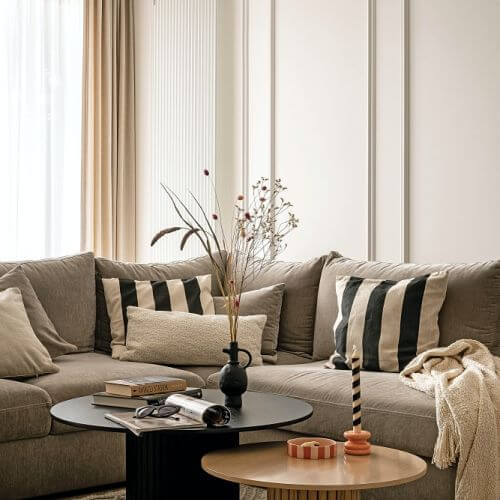 kącik wypoczynkowy w salonie