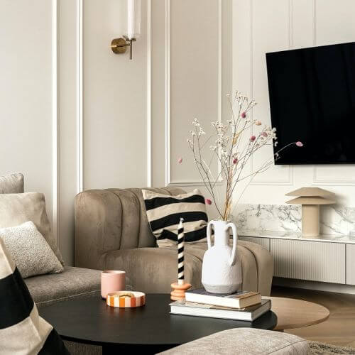 kącik wypoczynkowy w salonie