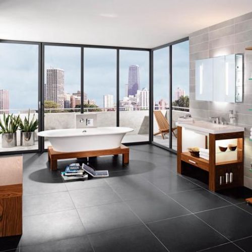 Kolekcja Citylife: wanna w drewnianej ramie kosztuje od 21 179 zł, cena umywalki Metric Art - od 2514 zł,