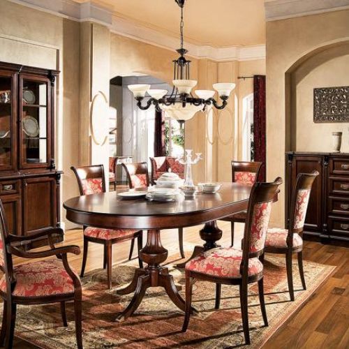 Kolekcja Lux: rozkładany stół Longer - 3700 zł, krzesło Bello - 870 zł, kredens - 4240 zł. MEBLONOWAK