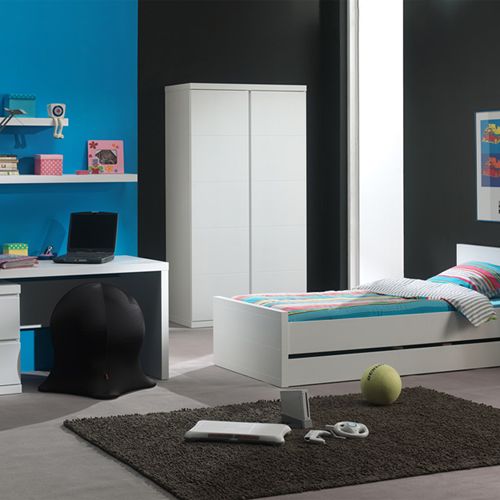 Kolekcję Lara zaprojektowano zgodnie z najnowszymi trendami designu. Meble są subtelne, a jednocześnie solidne i