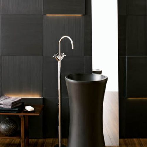 Konglomerat Black Rock Stone, średnica 45 cm, wysokość 85 cm. NEUTRA